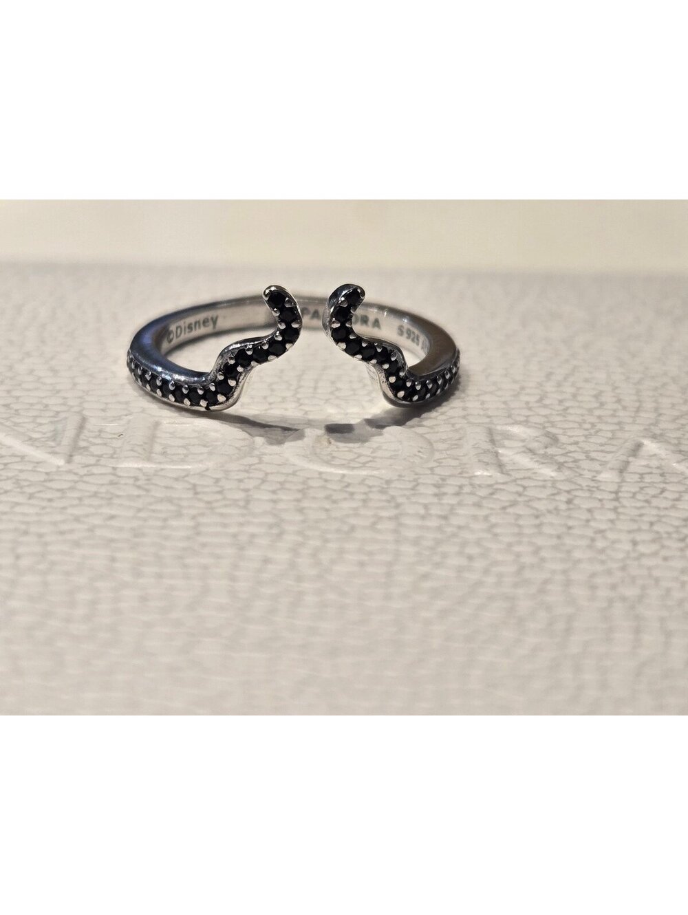 Pandora maleficent ring size 5